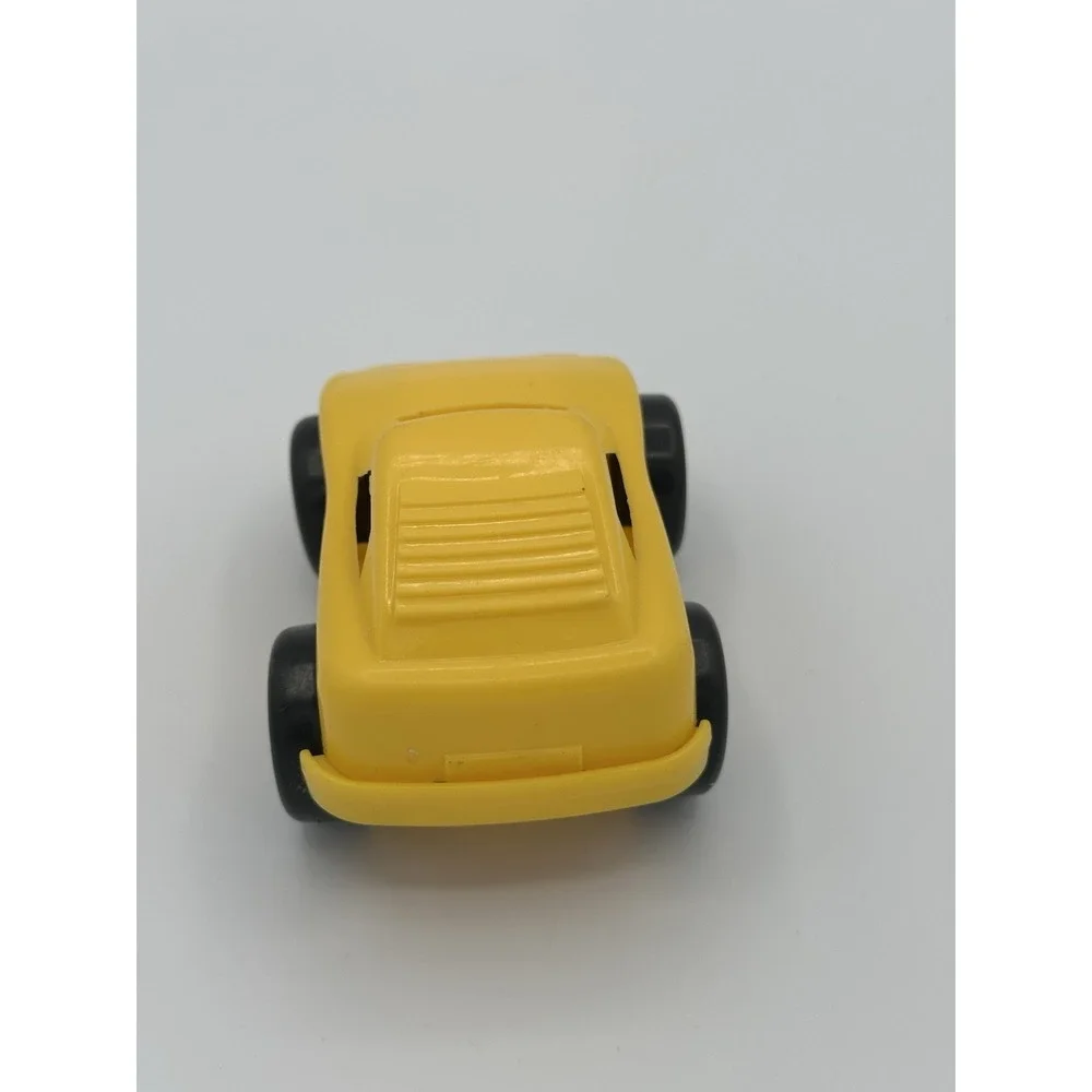 Vintage American Plastic Toys Yellow Car USA 1987 Item 14942